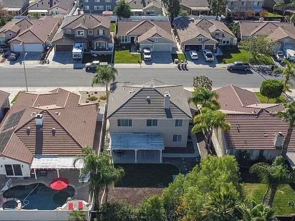 3rd image of 36616 Chantecler Rd