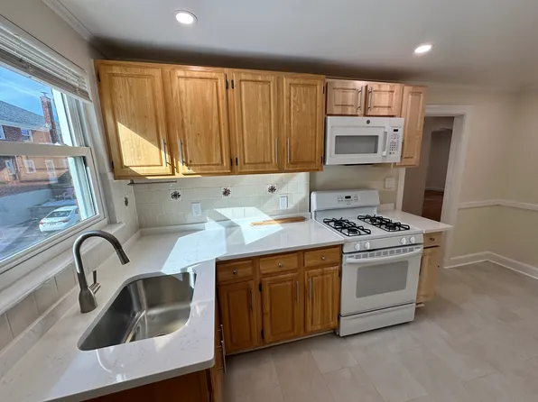 170 Summit Ave, Quincy, MA