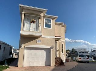 258 Nettles Blvd, Jensen Beach, FL 34957