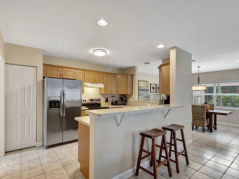 13792 Yarmouth Dr — Photo 18