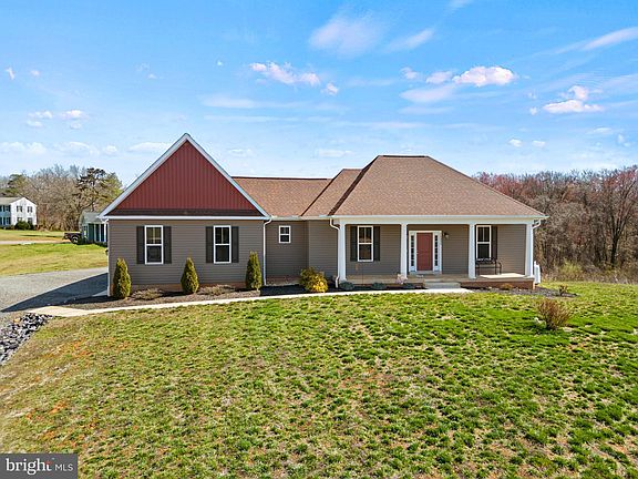 3rd image of 15335 Pulliam Ln