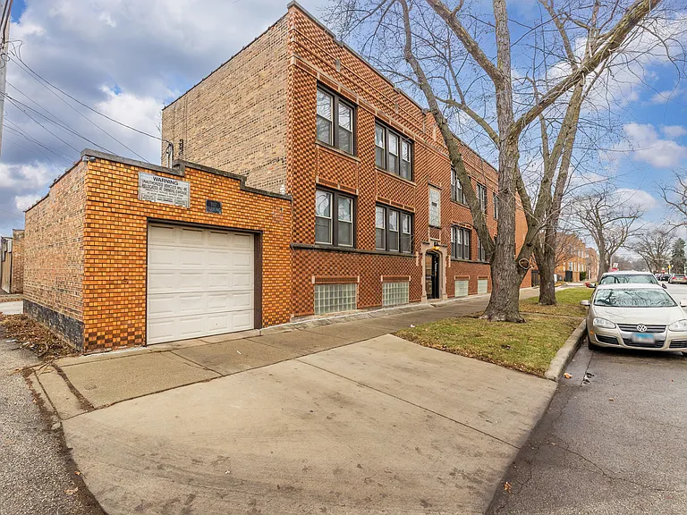 6758 S Campbell Ave #2 — Photo 11