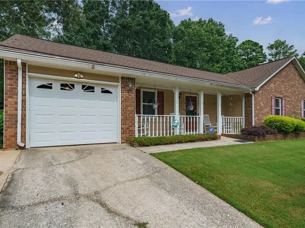 8344 Creek St, Jonesboro, GA 30236