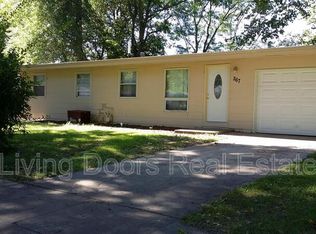 267 W Rio Rd, Lincoln, NE 68505