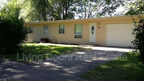267 W Rio Rd Photo 1