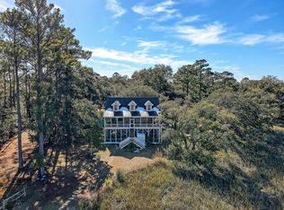 8934 Sandy Creek Rd, Edisto Island, SC 29438