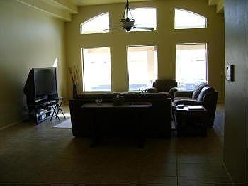 4th image of 877 E Cedar Dr