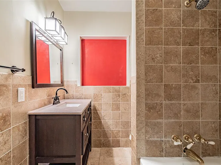 303 Wildwood Way #A — Photo 24