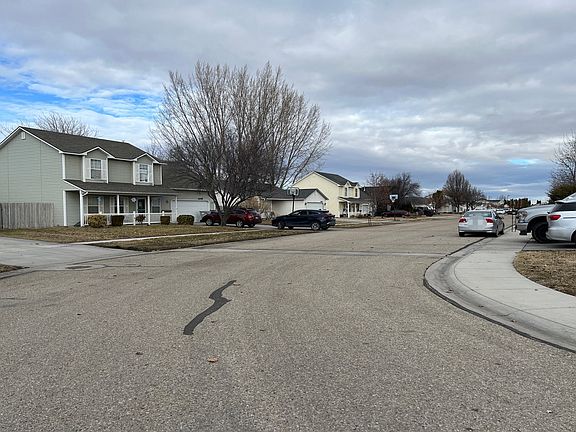 4th image of 16785 N Wessex Ln