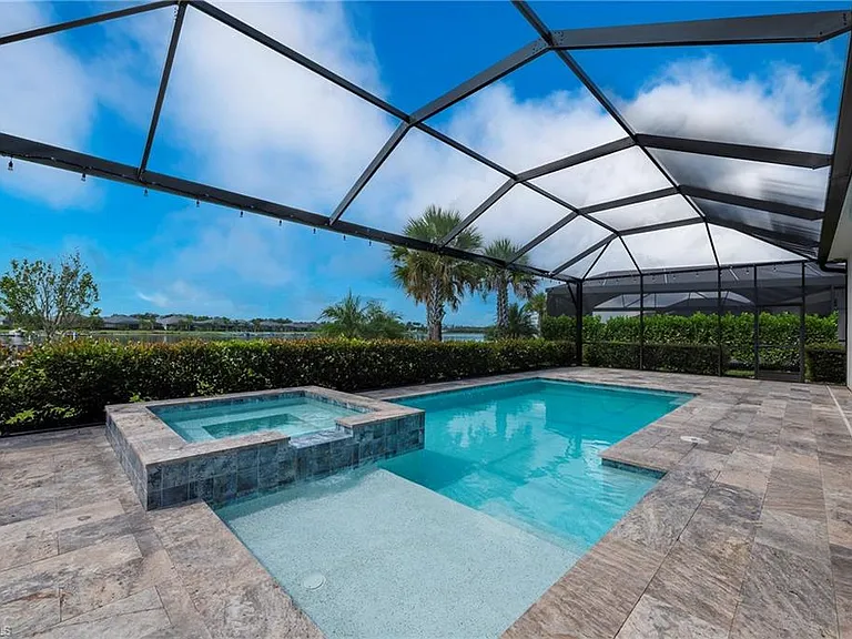 13528 Blue Bay Cir — Photo 25