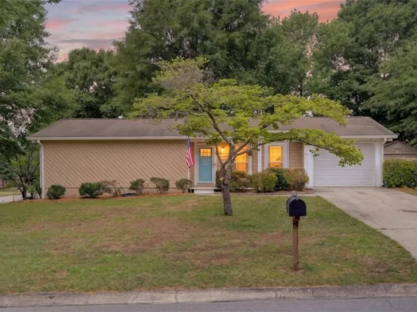 1783 Riverridge Dr NW, Conyers, GA 30012