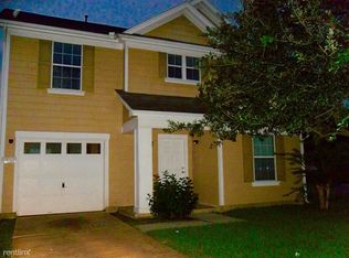 10111 Victoria Chase Ln, Houston, TX 77075