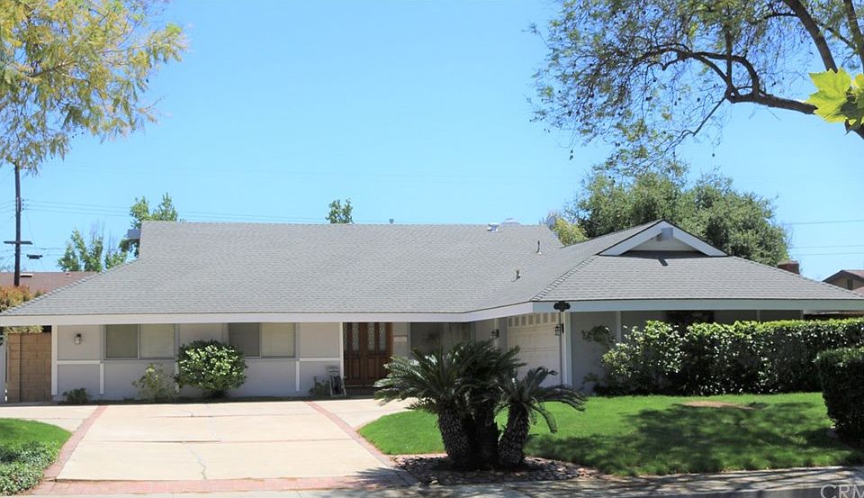 1st image of 680 Rockford Dr
