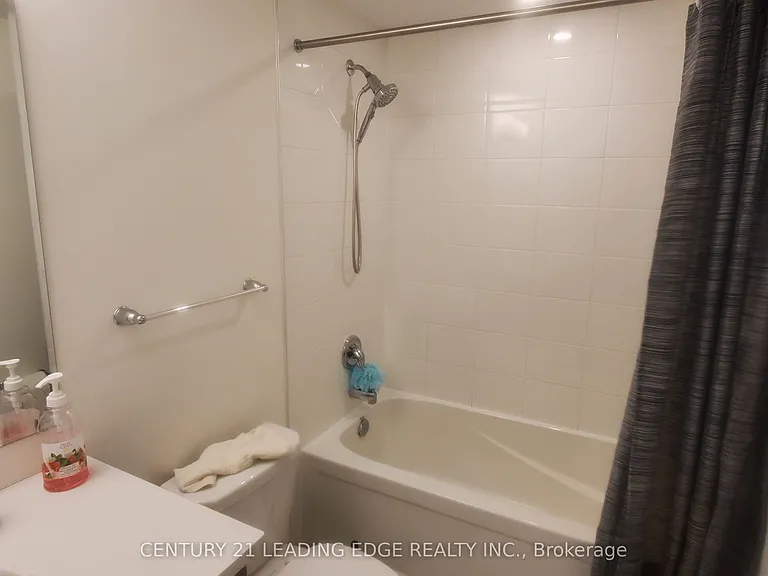 2 Adam Sellers St #609 — Photo 14