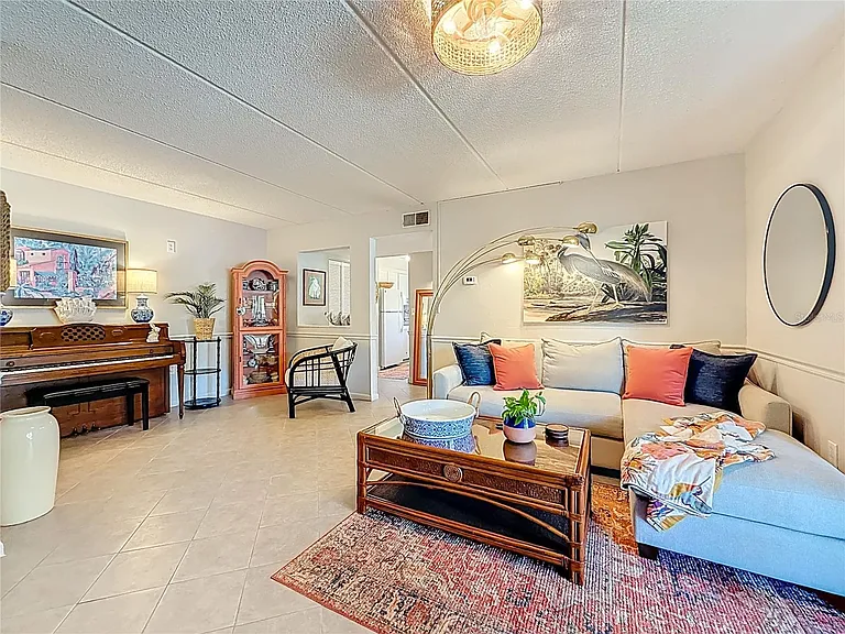 360 N Bayshore Blvd #108 — Photo 5
