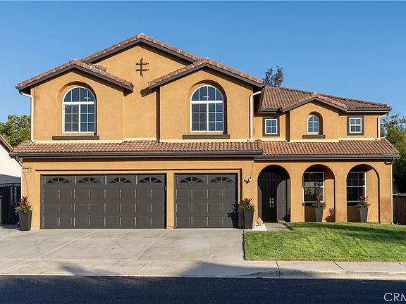 3rd image of 15388 La Casa Dr