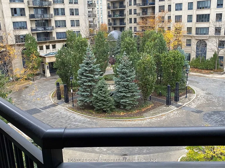 650 Sheppard Ave E #407 — Photo 4