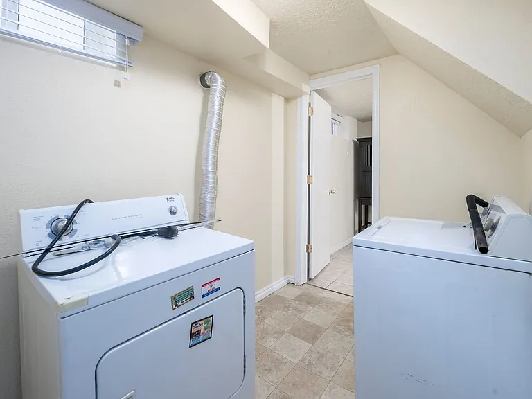 632 E Kensington Ave — Photo 9