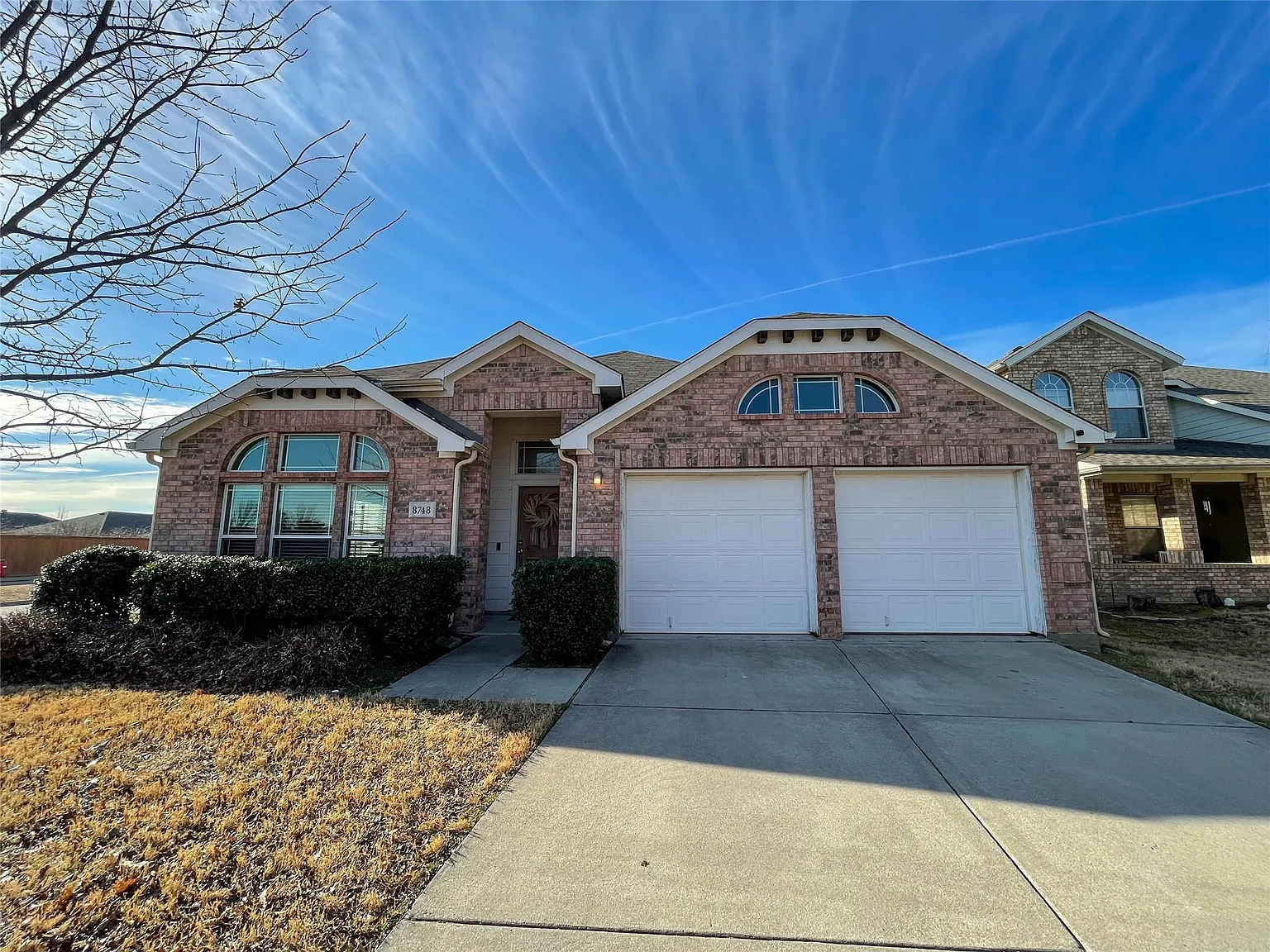 3 bed, 1881 sqft, $2,095 — Photo 2