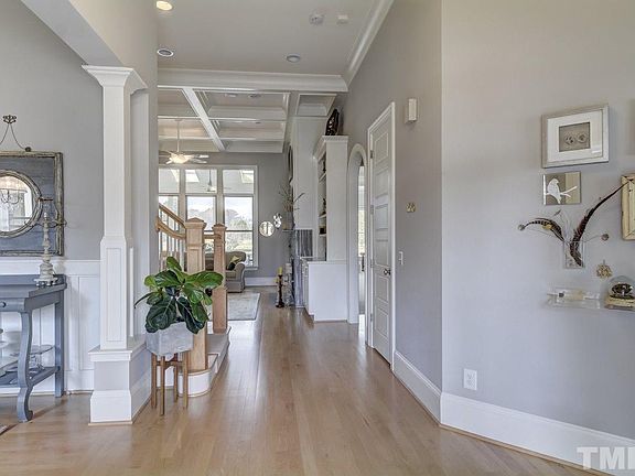 3rd image of 226 Keeneland Ct