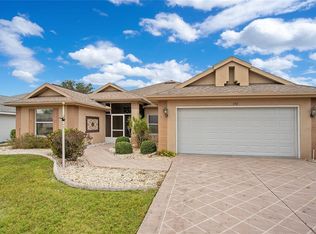 350 Caloosa Palms Ct, Sun City Center, FL 33573