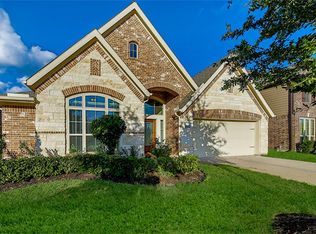 13703 Sunset Harbor Dr, Pearland, TX 77584