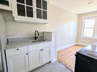 4204 Ellenwood Ave #301, Saint Louis, MO 63116