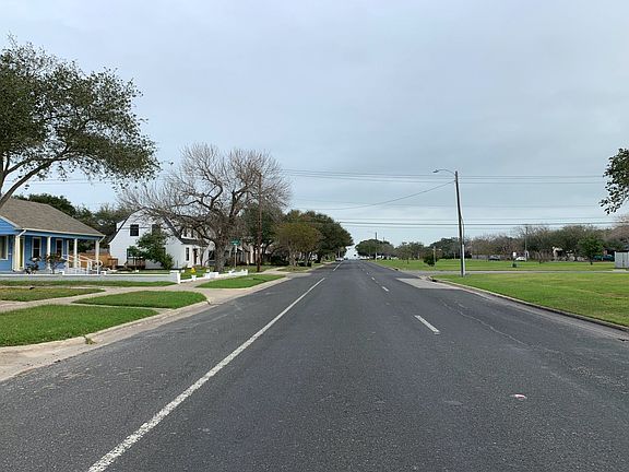 4th image of 412 Louisiana Ave