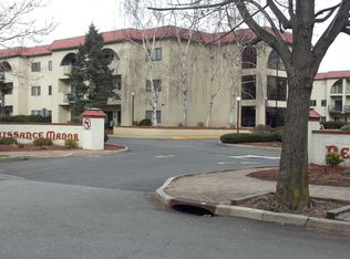 2 Ann St #N307, Clifton, NJ 07011