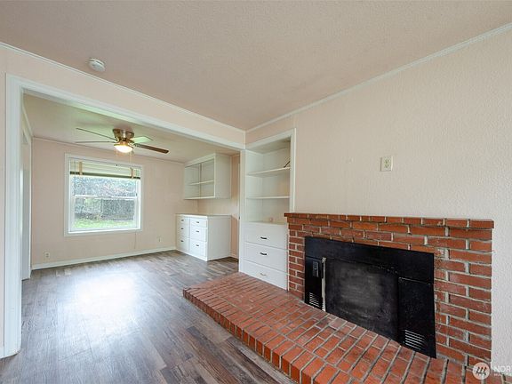 5th image of 203 Lee Street SE