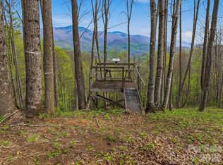 227 Flying Dutchman Rd, Sylva, NC 28779