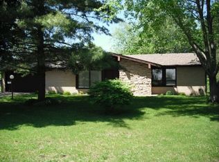 157 Smith Ln, South Beloit, IL 61080