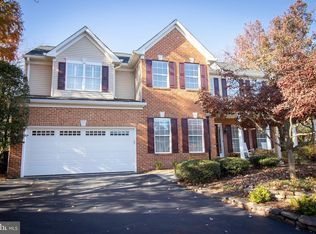 108 Lake View Way NW, Leesburg, VA 20176