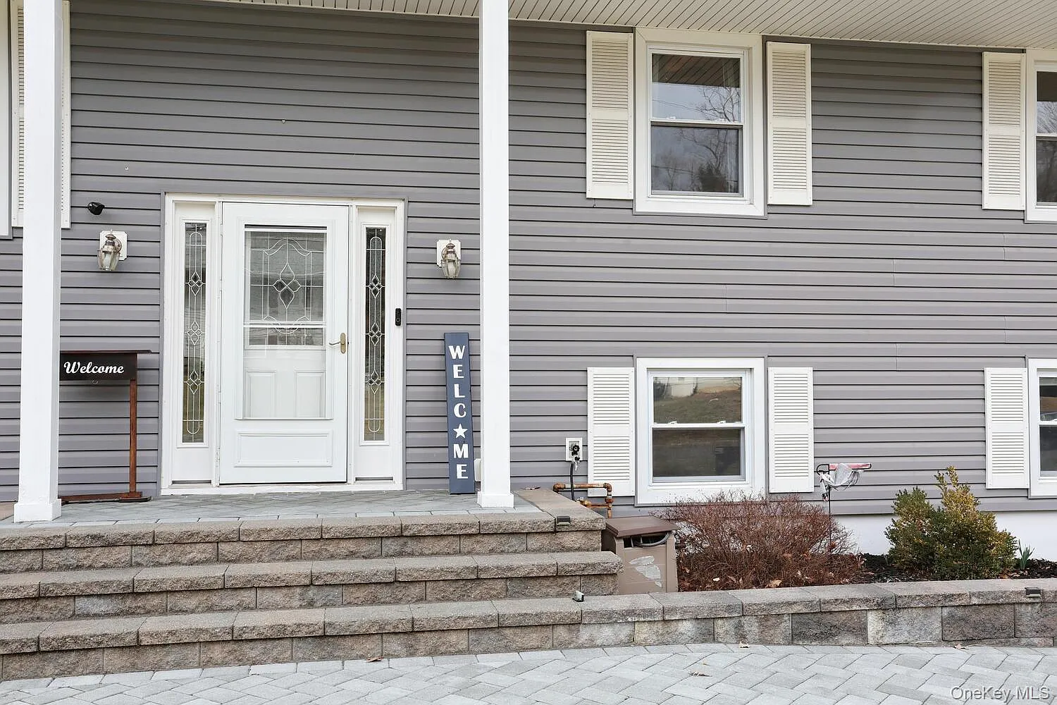 5 bed, 3.5 bath, 3750 sqft, $5,000 — Photo 3