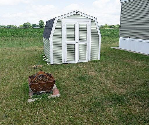 5th image of 4181 Leeward Ln