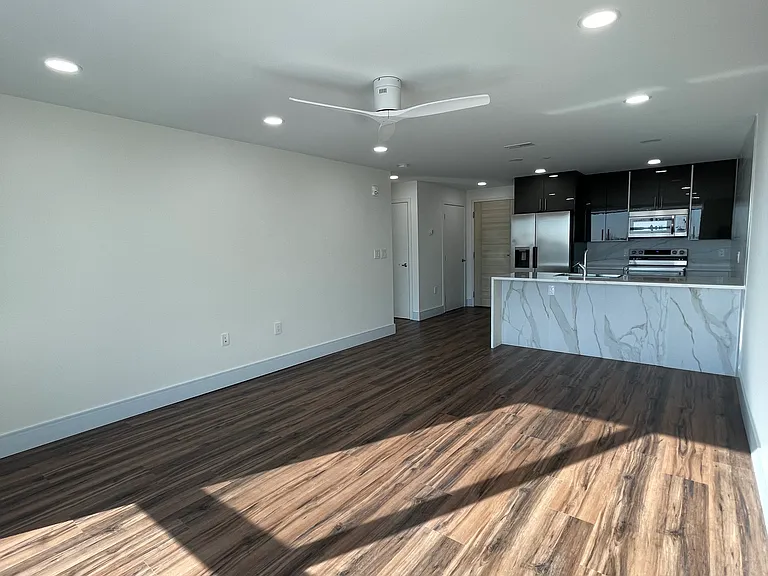 4906 Spruce St #710 — Photo 5