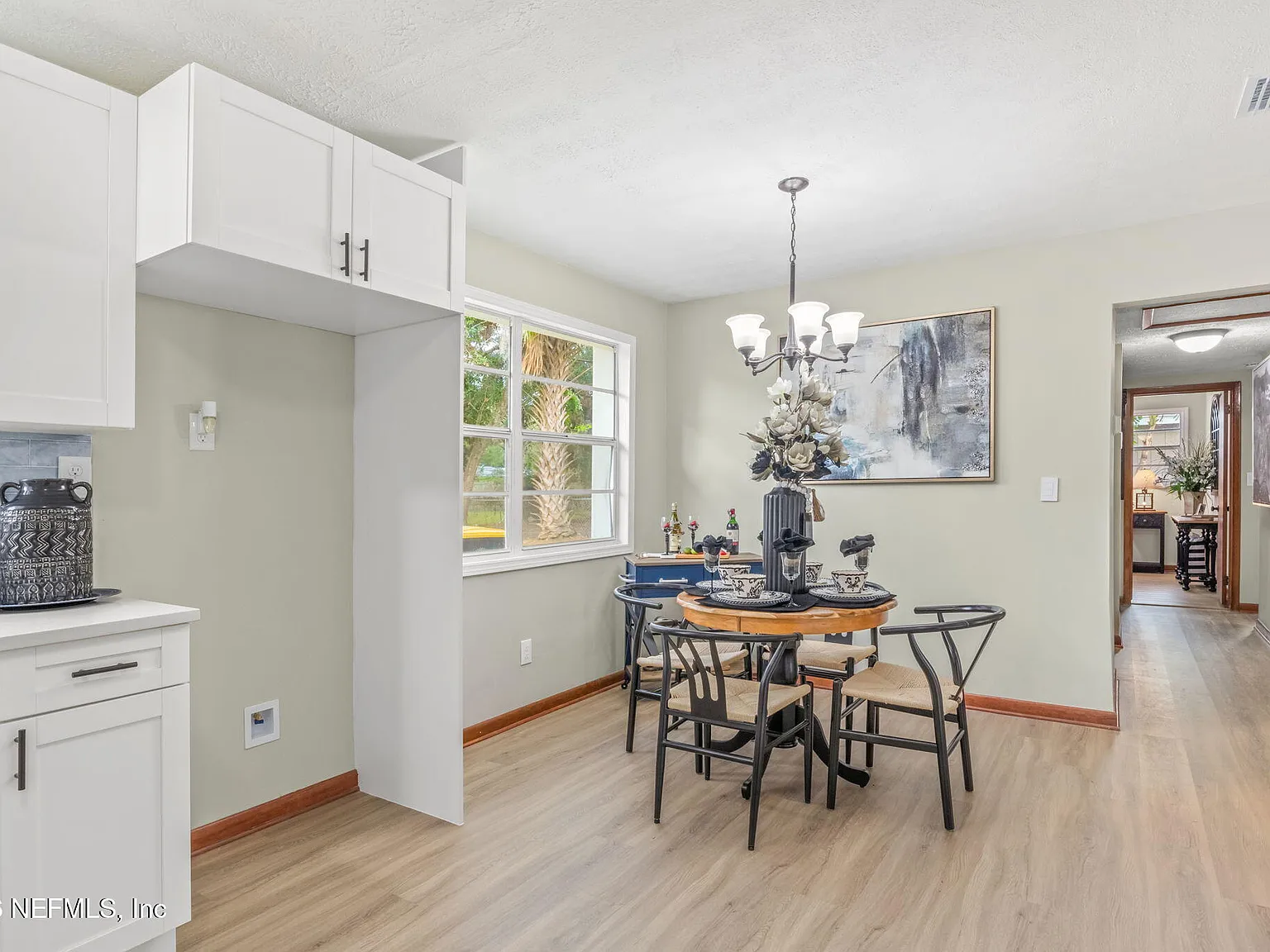 3 bed, 2.0 bath, 1154 sqft, $1,675 — Photo 3