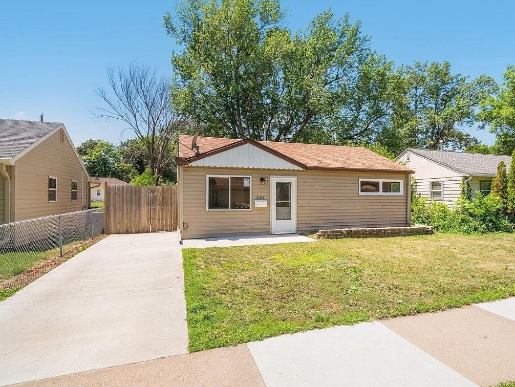 3105 S Hawthorne Ave, Sioux Falls, SD 57105 Zillow