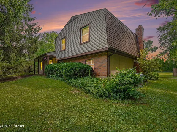 8819 Ash Ave, Pewee Valley, KY 40056