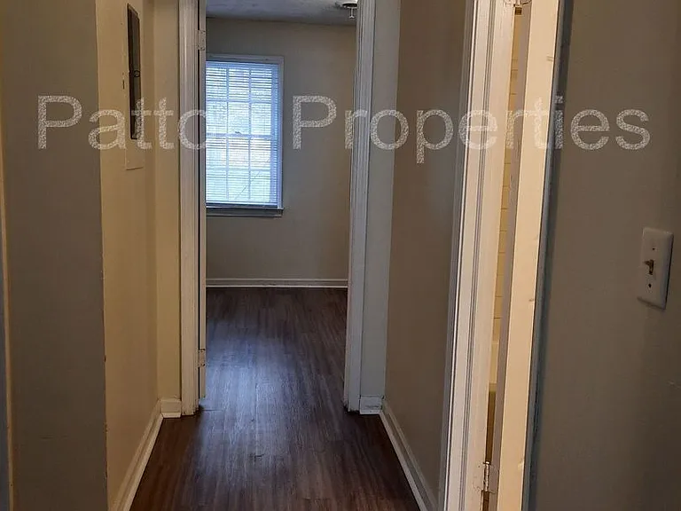 1005 Lynn St #A & B — Photo 11