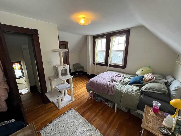 211 Holland St #2R — Photo 43