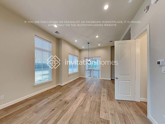 5th image of 6313 Paddington Bend Dr