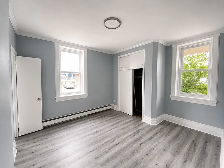 339 Valley St #1 — Photo 8