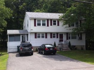 538 South St, Holbrook, MA 02343