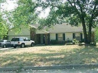 449 Shadow Ln, Sapulpa, OK 74066