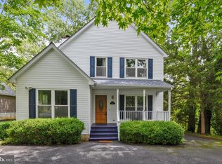 3580 Loch Haven Dr, Edgewater, MD