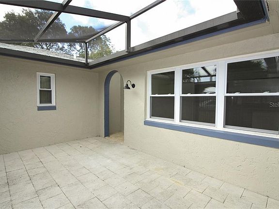 4th image of 1812 Gumwood Ct