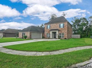 8614 Sandpiper St, Denham Springs, LA 70706