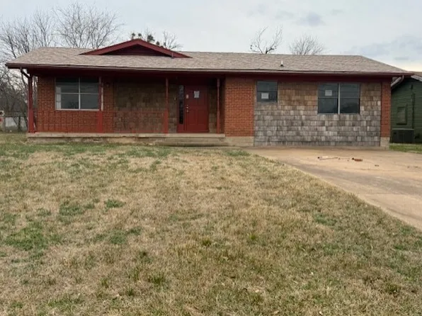 1209 W Elliott St, Breckenridge, TX 76424