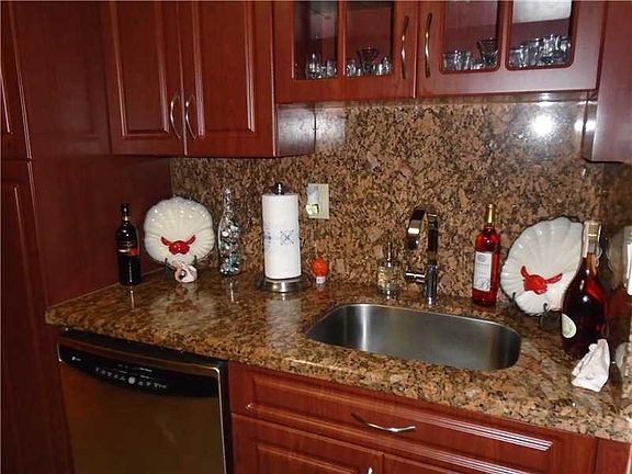 3rd image of 2770 NW 61st St #204